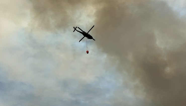 HATAY’DA YANGINA 16 İLDEN GELEN EKİPLER MÜDAHALE EDİYOR
