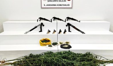 Viranşehir’de Jandarmadan Silah ve Uyuşturucu Operasyonu: 2 Kişi Tutuklandı