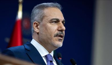 DIŞİŞLERİ BAKANI FİDAN: İSRAİL, BÖLGESİNİ GÜÇSÜZLEŞTİRİP KAOSTA TUTMAYA ÇALIŞAN BİR POLİTİKA İZLİYOR