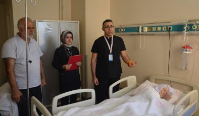 94 Yaşındaki Hastaya 15 Dakikalık Mucize Operasyon