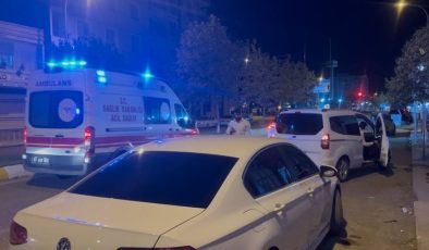 SEYİR HALİNDEKİ OTOMOBİLE SİLAHLI SALDIRI DÜZENLENDİ